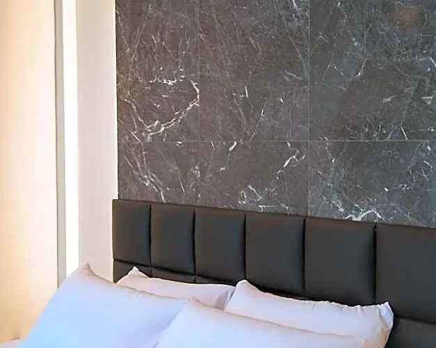 Vevilla Hotel 3*