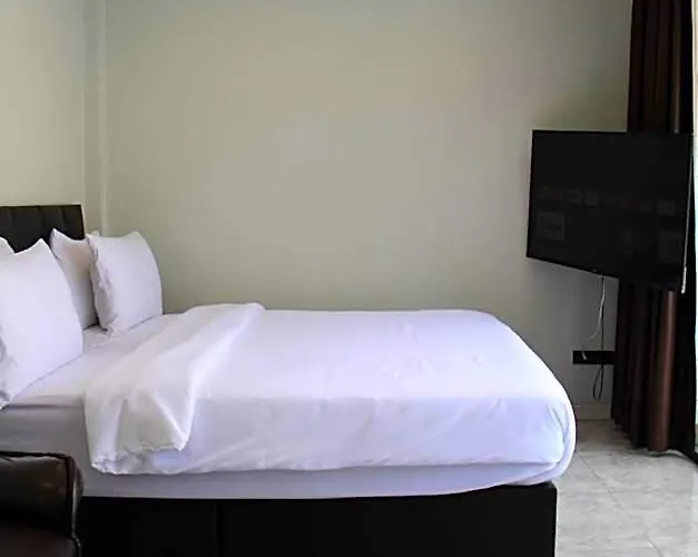 Vevilla Hotel 3*